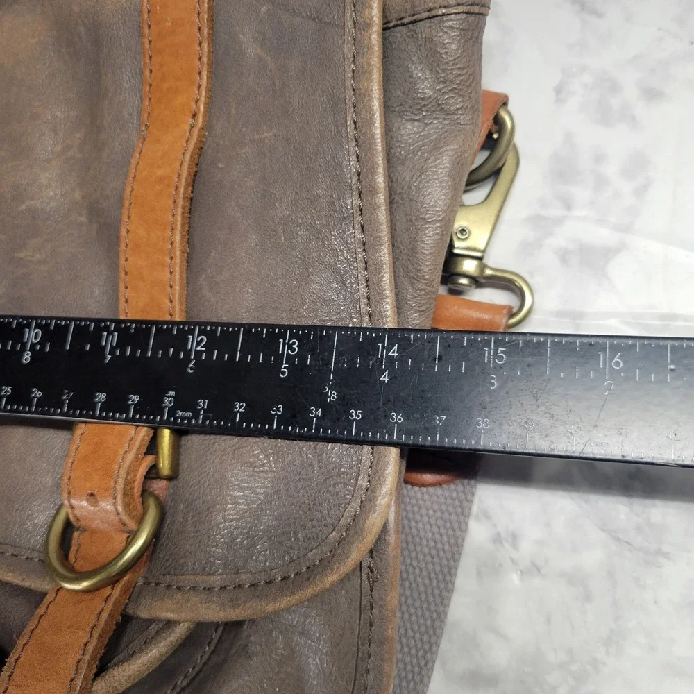 Fossil Brown Distressed Leather Messenger Bag Crossbody Satchel Turnlock Vintage